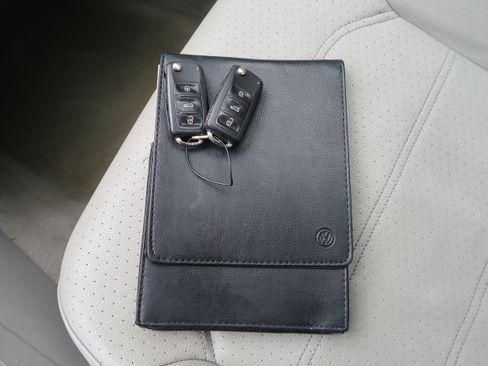 Used 2012 Volkswagen Passat 2.5 SE image 22