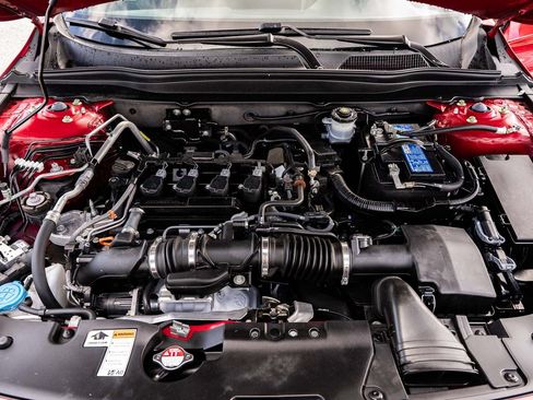 Used 2022 Honda Accord Sport image 19