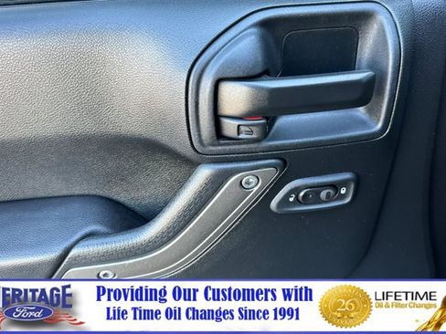 Used 2016 Jeep Wrangler Unlimited Sport w/ Quick Order Package 24S AWD/4WD image 11