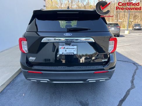 Used 2020 Ford Explorer XLT w/ Equipment Group 202A RWD image 11