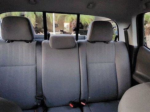 Used 2017 Toyota Tacoma SR5 w/ Tow Package image 28