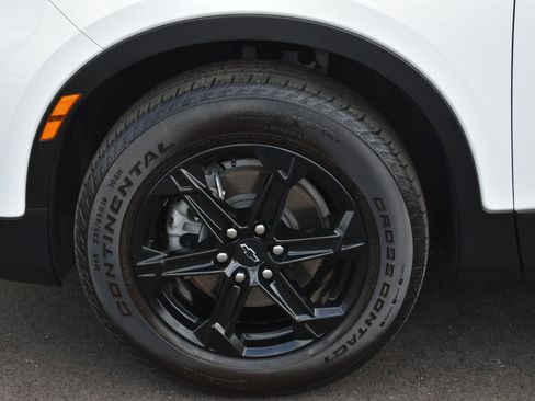 Used 2024 Chevrolet Blazer LT w/ Midnight/Sport Edition image 11