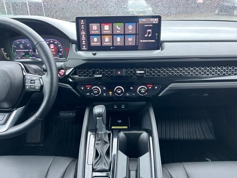 Certified 2025 Honda Accord Touring image 21
