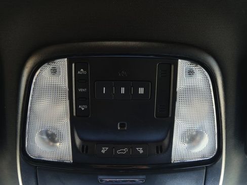 Used 2024 Dodge Durango GT image 19