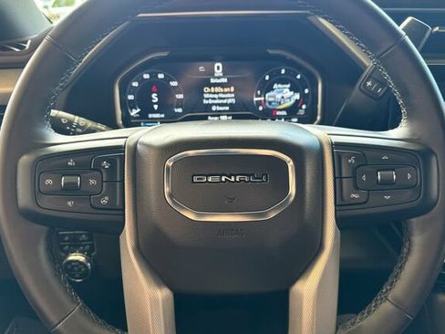 Used 2024 GMC Sierra 2500 Denali w/ Technology Package AWD/4WD image 23