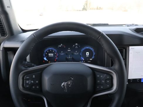 New 2025 Ford Bronco Badlands image 32