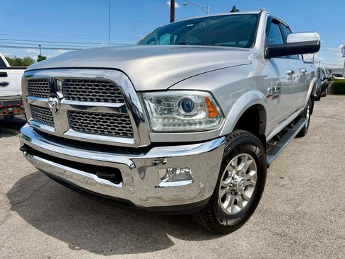 Used 2018 RAM 3500 Laramie AWD/4WD image 3