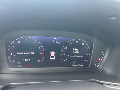 Used 2024 Honda Accord EX image 11