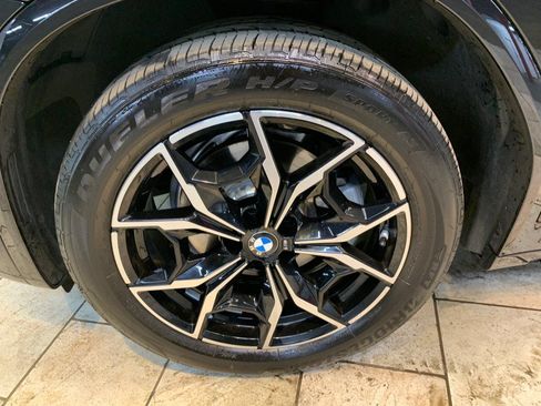 Used 2024 BMW X4 xDrive30i w/ Premium Package AWD/4WD image 13
