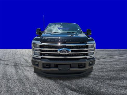 New 2026 Ford F250 King Ranch w/ FX4 Off-Road Package AWD/4WD image 9