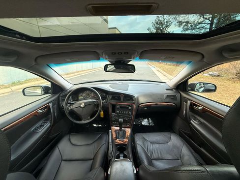 Used 2005 Volvo S60 2.5T image 5