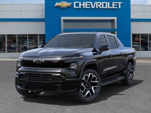 New 2025 Chevrolet Silverado EV RST image 44