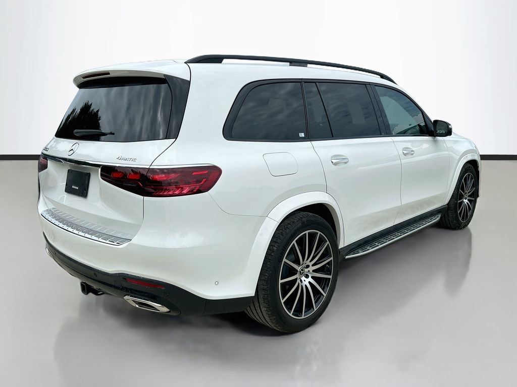 Used 2026 Mercedes-Benz GLS 580 4MATIC image 5