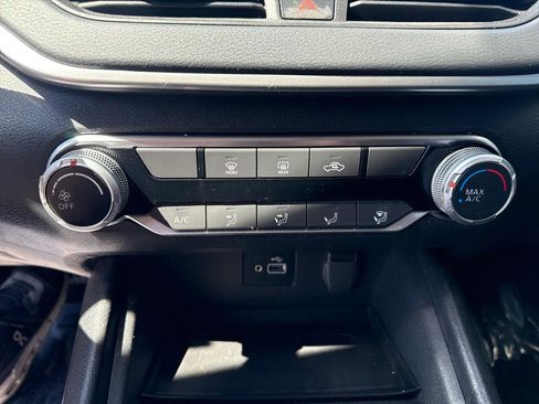 Used 2022 Nissan Altima 2.5 S image 21