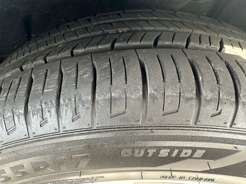 Used 2018 Subaru Legacy 2.5i Premium w/ Eyesight & BSD & Rcta & HBA image 18