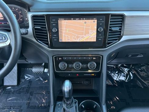 Used 2022 Volkswagen Atlas SEL AWD/4WD image 26