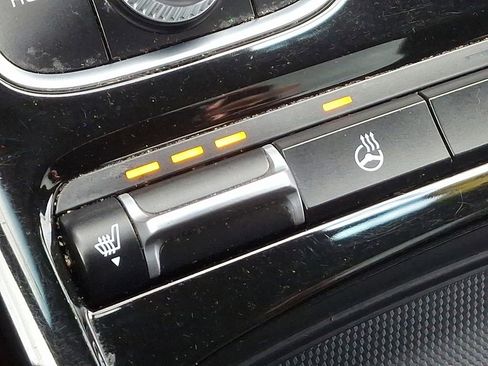 Used 2022 Kia Stinger GT-Line w/ Sun & Sound Package image 26