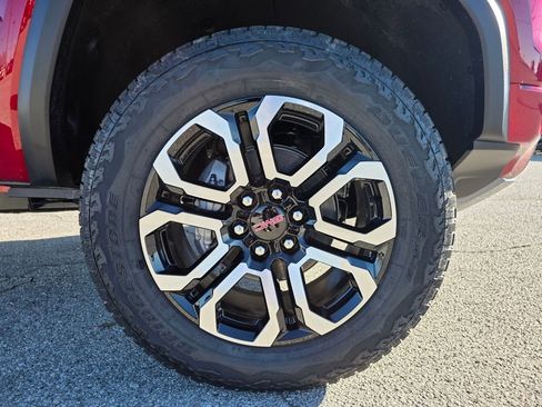 New 2026 GMC Canyon AT4 w/ Nightfall Edition image 31