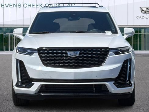 Certified 2024 Cadillac XT6 Premium Luxury AWD/4WD image 8