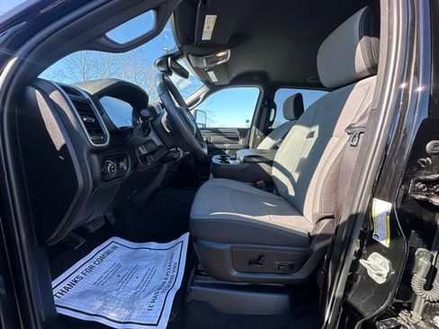 Used 2024 RAM 2500 Big Horn w/ Bed Utility Group image 26