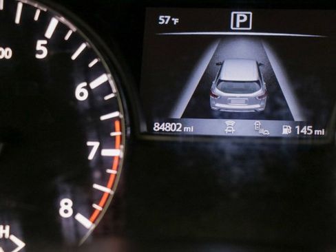 Used 2020 Nissan Pathfinder SL image 26