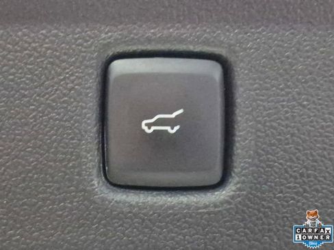 Used 2023 Ford Escape ST-Line Select AWD/4WD image 25