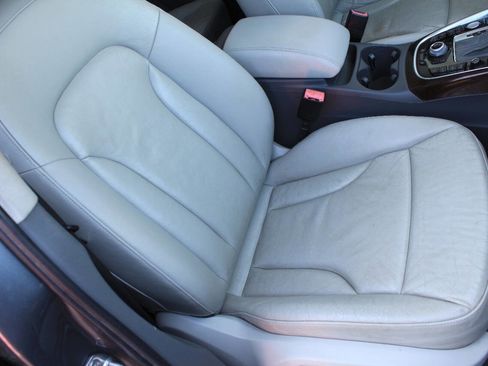Used 2012 Audi Q5 2.0T Premium Plus w/ Premium Plus Pkg image 17