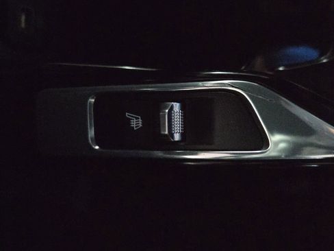 Used 2022 Kia Sorento SX image 28