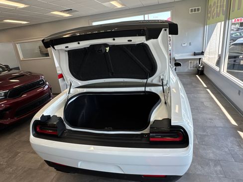 Used 2023 Dodge Challenger R/T Scat Pack RWD image 15