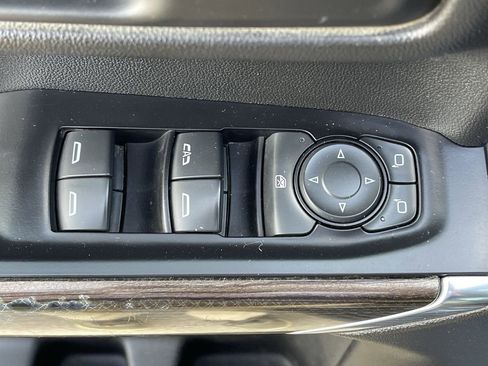 Used 2019 Chevrolet Silverado 1500 RST AWD/4WD image 23