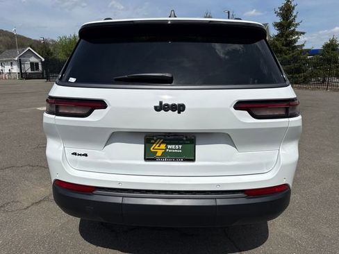 New 2026 Jeep Grand Cherokee L 4WD image 10