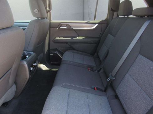 Used 2026 GMC Acadia Elevation FWD image 14