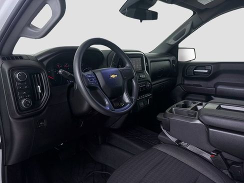 Used 2022 Chevrolet Silverado 1500 Custom image 7
