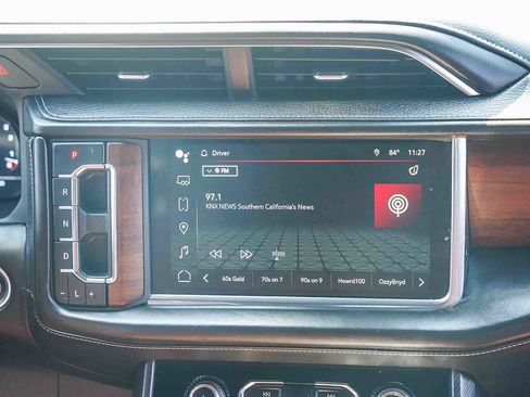 Used 2023 GMC Yukon XL Denali Ultimate image 14