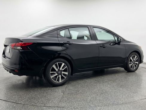Used 2025 Nissan Versa SV FWD image 9