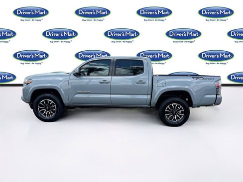 Used 2020 Toyota Tacoma TRD Sport RWD image 4