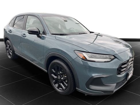 Used 2023 Honda HR-V Sport image 7