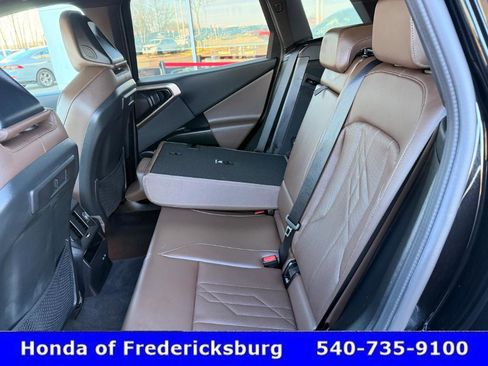 Used 2025 BMW X3 xDrive30i w/ Premium Package image 29