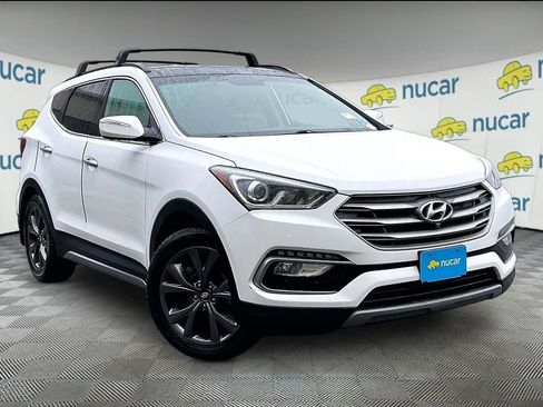 Used 2018 Hyundai Santa Fe Sport FWD image 1