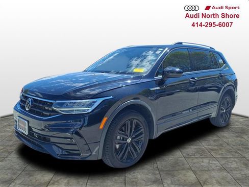 Used 2022 Volkswagen Tiguan SE R-Line AWD/4WD image 5