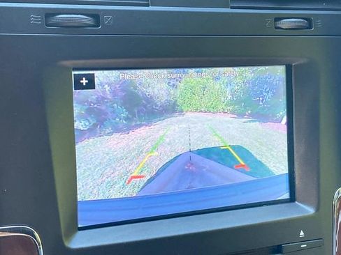 Used 2016 Lincoln Navigator Select RWD image 23