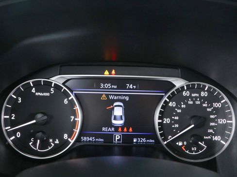 Used 2024 Nissan Altima 2.5 SR FWD image 15