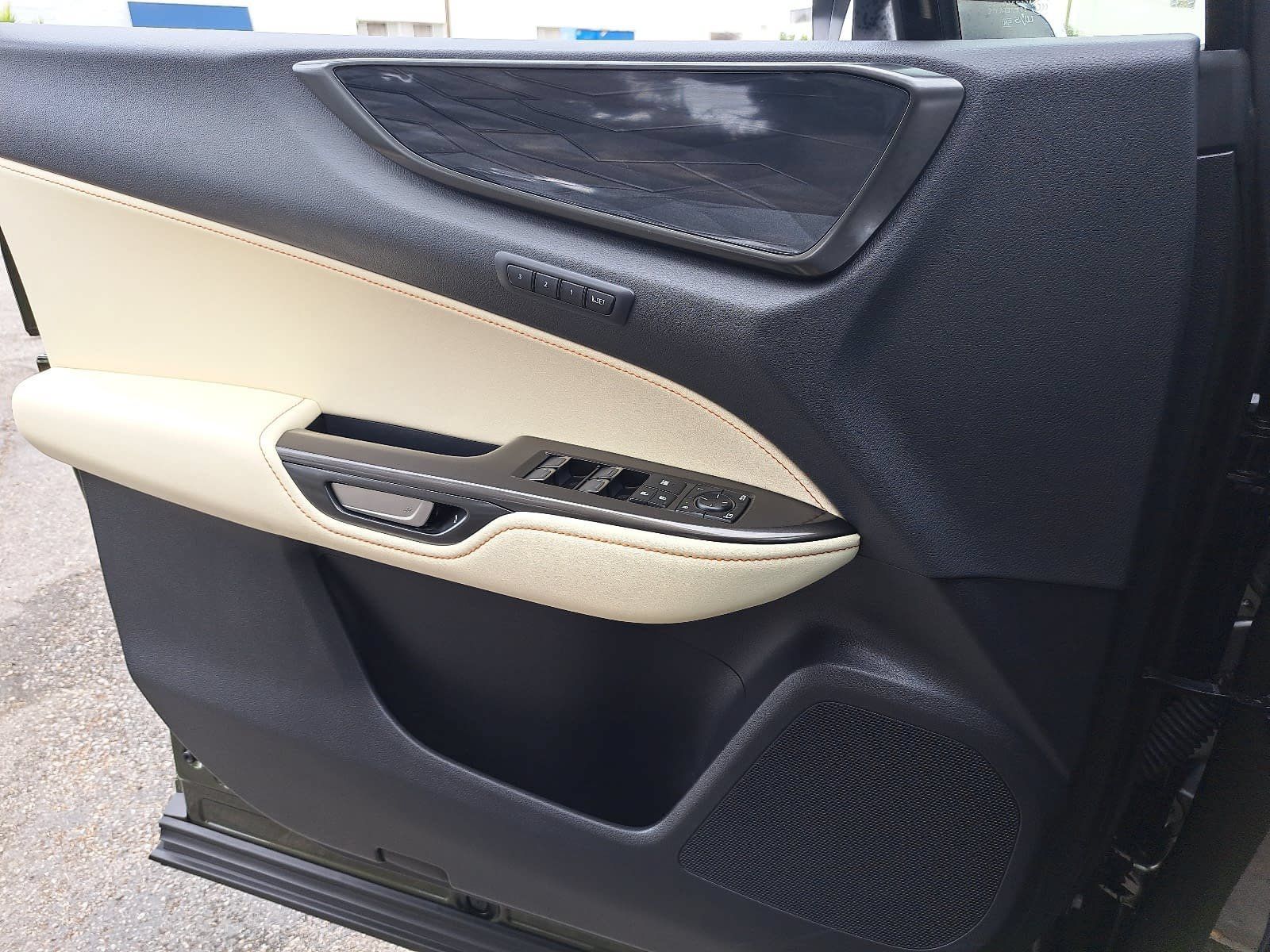 Used 2024 Lexus NX 350h AWD image 30