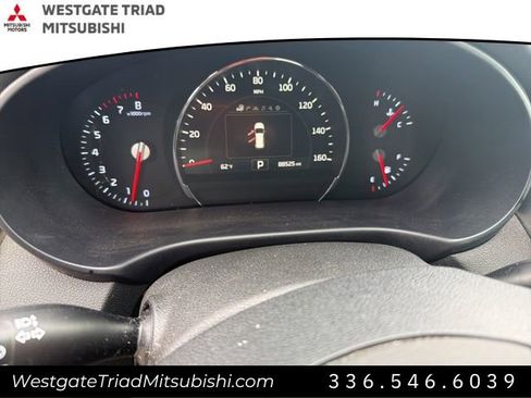 Used 2018 Kia Sorento SX image 13