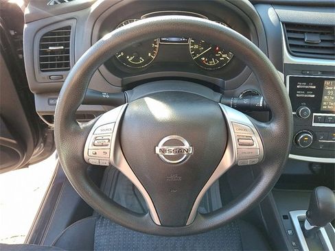 Used 2016 Nissan Altima 2.5 S w/ Power Driver Seat Package image 18