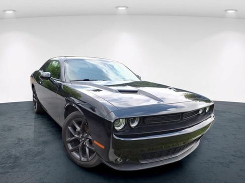 Used 2023 Dodge Challenger SXT w/ Blacktop Package RWD image 9