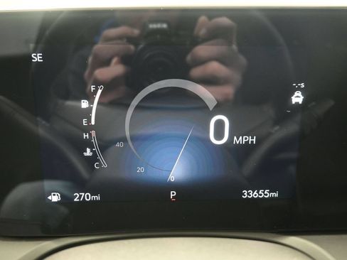 Used 2025 Buick Encore GX Preferred AWD/4WD image 10
