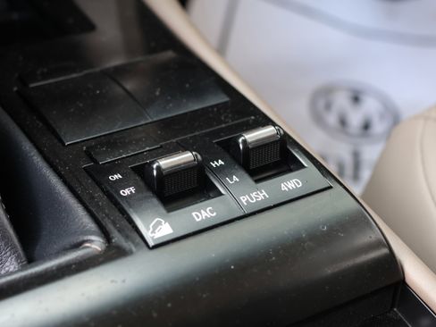 Used 2020 Lexus GX 460 Premium image 29