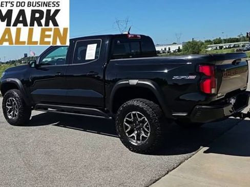 Used 2024 Chevrolet Colorado ZR2 AWD/4WD image 6