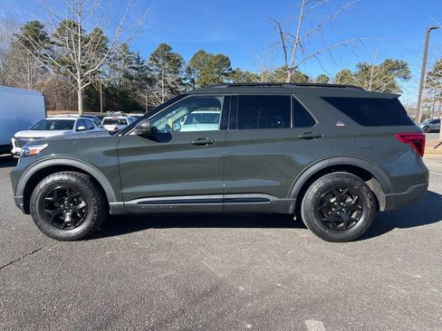 Used 2022 Ford Explorer Timberline image 2